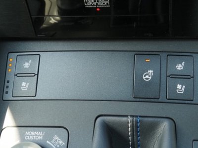 صورة 50 لـ 2021 Lexus RC F