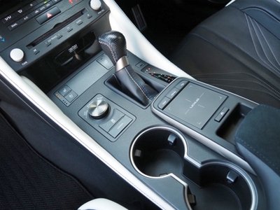 صورة 49 لـ 2021 Lexus RC F