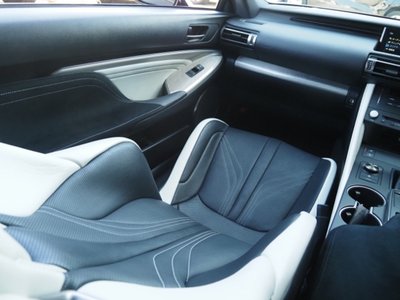 صورة 61 لـ 2021 Lexus RC F