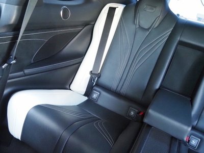 صورة 64 لـ 2021 Lexus RC F