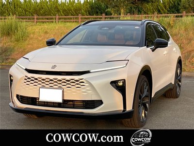 صورة 1 لـ 2025 Toyota CROWN ESTATE