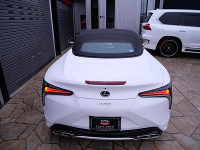 2021 Lexus LC CONVERTIBLE photo 12