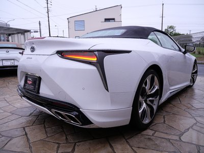 2021 Lexus LC CONVERTIBLE photo 16