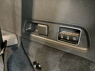 2024 Mercedes-BENZ GLS thumbnail 74