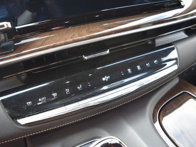 صورة مصغرة 11 لـ 2023 Cadillac ESCALADE