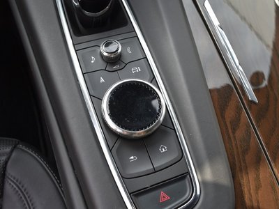 صورة مصغرة 9 لـ 2023 Cadillac ESCALADE