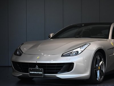 2017 Ferrari GTC4 LUSSO — фото 5