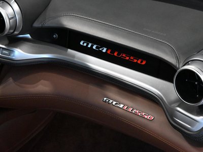 2017 Ferrari GTC4 LUSSO photo 21