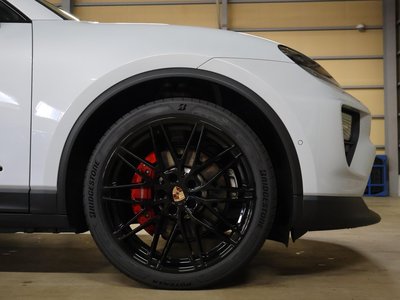 2026 Porsche MACAN 缩略图 4