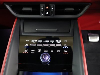2026 Porsche MACAN 缩略图 29