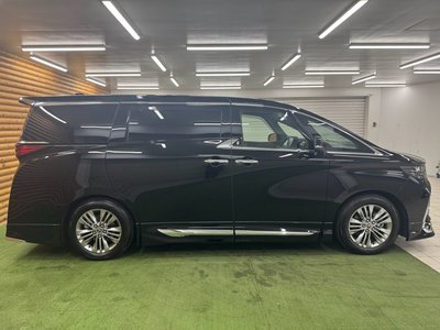 2024 Toyota ALPHARD photo 44