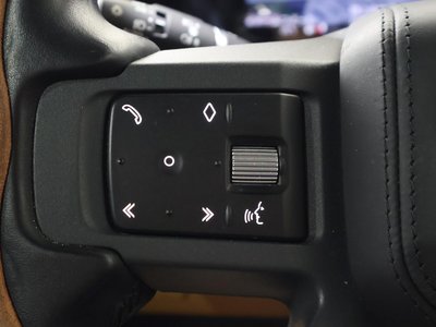 2022 LAND Rover DEFENDER thumbnail 26