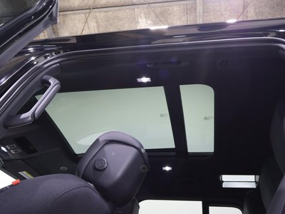 2022 LAND Rover DEFENDER photo 15