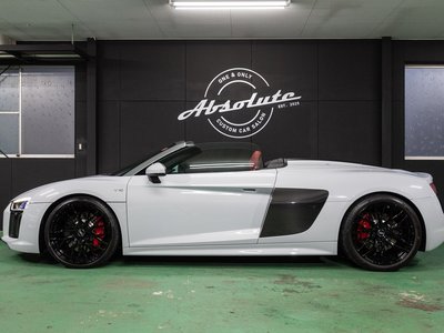 صورة 6 لـ 2017 AUDI R8 SPYDER