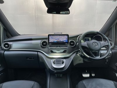 2021 Mercedes-BENZ V-CLASS photo 8