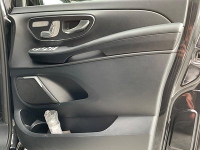 2021 Mercedes-BENZ V-CLASS thumbnail 18