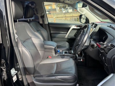 2018 Toyota LAND CRUISER PRADO 照片 8