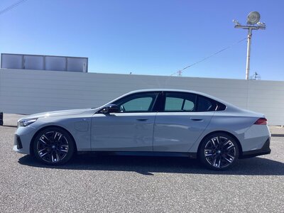 2024 BMW I5 缩略图 6