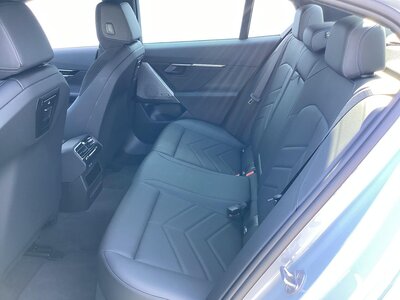2024 BMW I5 缩略图 43