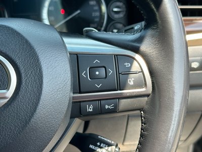 2015 Lexus LX — фото 17