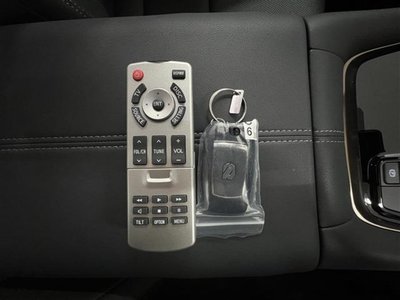 صورة 70 لـ 2026 Toyota ALPHARD