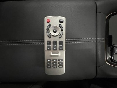 صورة 69 لـ 2026 Toyota ALPHARD