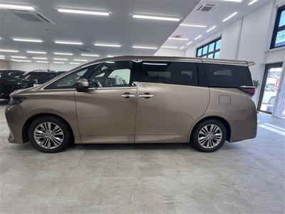 صورة 9 لـ 2026 Toyota ALPHARD