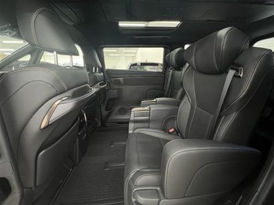 صورة 42 لـ 2026 Toyota ALPHARD