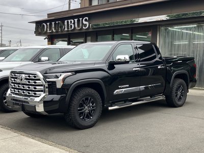 2025 Toyota TUNDRA 照片 2