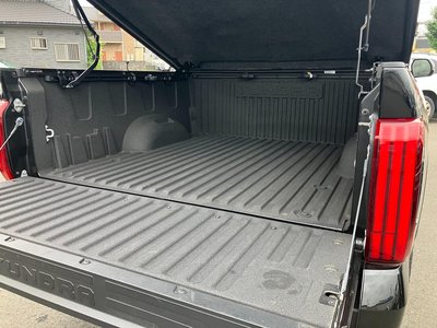 2025 Toyota TUNDRA thumbnail 23