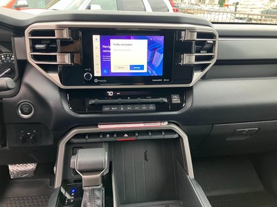 2025 Toyota TUNDRA 照片 16