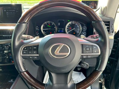 صورة 13 لـ 2015 Lexus LX