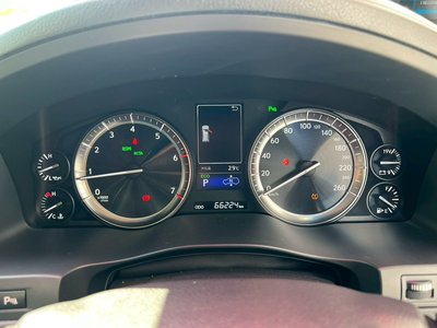 صورة 14 لـ 2015 Lexus LX