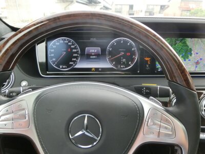 2017 Mercedes-BENZ S-CLASS MAYBACH photo 64