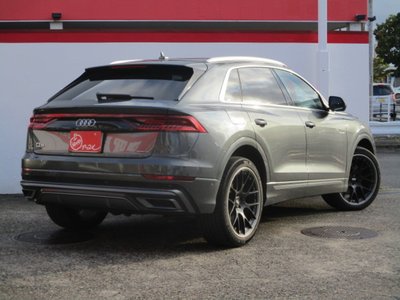 2020 AUDI Q8 photo 2