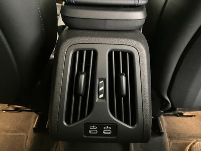 2026 BMW X2 thumbnail 57