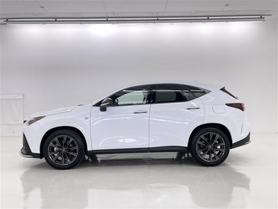2023 Lexus NX thumbnail 17