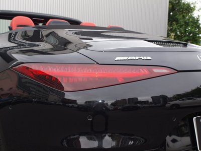 2025 Mercedes-BENZ SL AMG photo 18