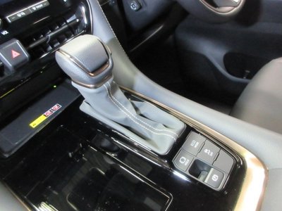 2025 Toyota ALPHARD 照片 27