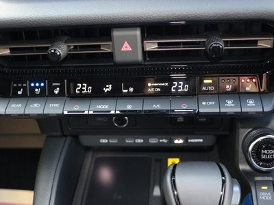 صورة مصغرة 30 لـ 2025 Toyota LAND CRUISER 250