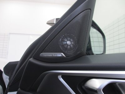 2022 BMW I4 — фото 20