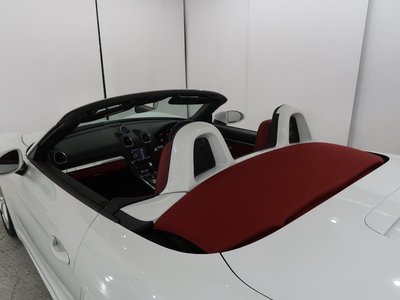 صورة مصغرة 60 لـ 2019 Porsche 718