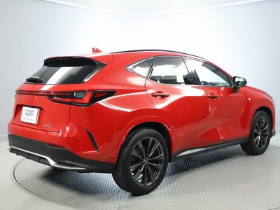 2022 Lexus NX — миниатюра 5