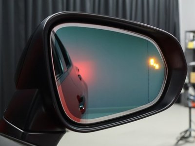2022 Lexus NX — миниатюра 7