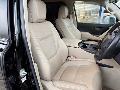 2023 Toyota LAND CRUISER 300 thumbnail 45