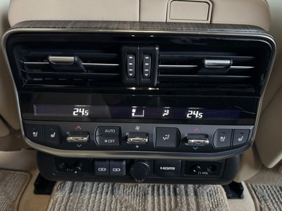 2023 Toyota LAND CRUISER 300 thumbnail 51