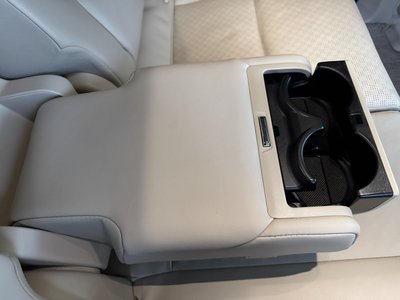 2023 Toyota LAND CRUISER 300 thumbnail 52