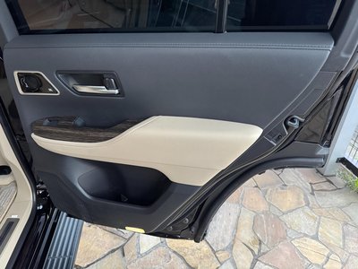 2023 Toyota LAND CRUISER 300 thumbnail 62