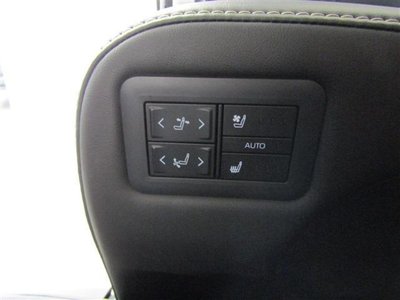 صورة 43 لـ 2025 Toyota ALPHARD