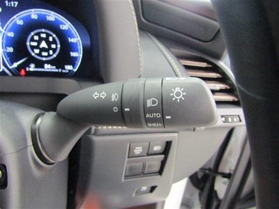صورة 31 لـ 2025 Toyota ALPHARD